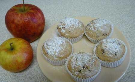 Muffiny s jablky pro alergiky bez vajec a ořechů
