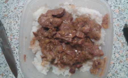 Vepřové maso s kaštanovou omáčkou a rýží