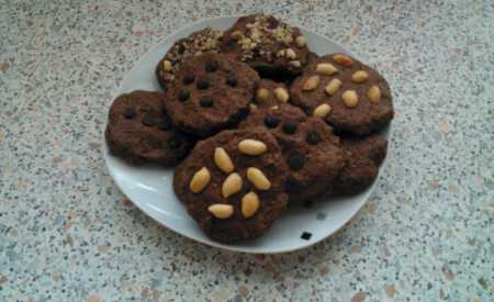 Čokoládové sušenky s ořechy