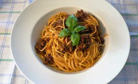 Bolognese spaghetti