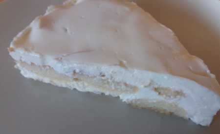 Nepečený bílý dortík
