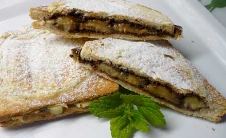 Sladké sendviče s banánem a nutelou