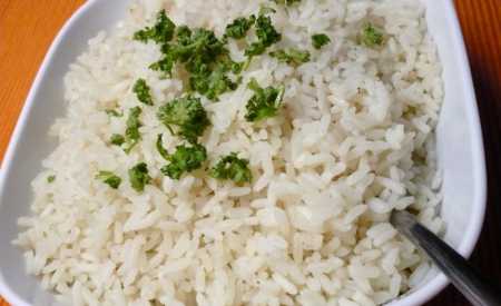 Dušená rýže 