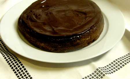 Čokoládový dort s mandlemi