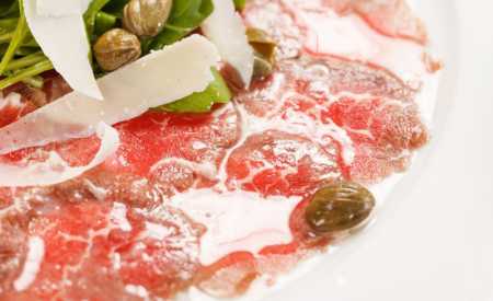 Italské carpaccio